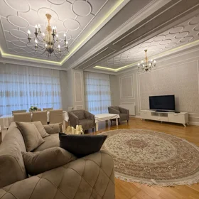 Baku-da 180.0 m2 mənzil kirayə verilir - Şəkil 3