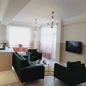 In Baku 100.0 m² apartment is for rent - Image 4