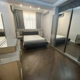 In Baku 180.0 m² apartment is for rent - Image 3
