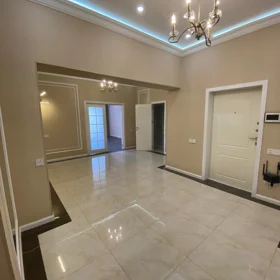 In Baku 180.0 m² apartment is for rent - Image 5