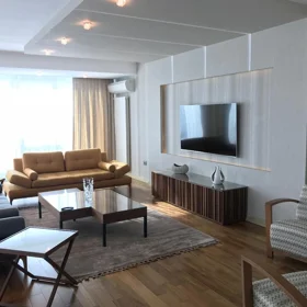 Baku-da 270.0 m2 mənzil kirayə verilir - Şəkil 4