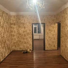 In Baku 80.0 m² apartment is for rent - Image 2
