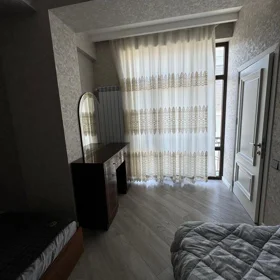 In Baku 100.0 m² apartment is for rent - Image 4