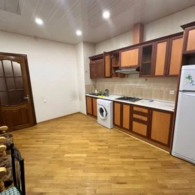 In Baku 90.0 m² apartment is for rent - Image 5