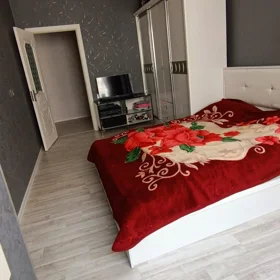 In Khirdalan 86.0 m² apartment is for sale - Image 3