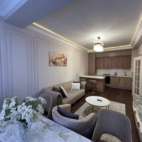 In Baku 90.0 m² apartment is for rent - Image 2