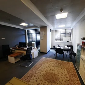 In Baku 85.0 m² office is for rent - Image 2