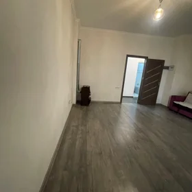 In Baku 40.0 m² apartment is for rent - Image 4