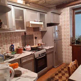 In Baku 100.0 m² apartment is for sale - Image 5
