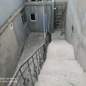 In Baku 120.0 m² house with 4.0 rooms is for rent - Image 2