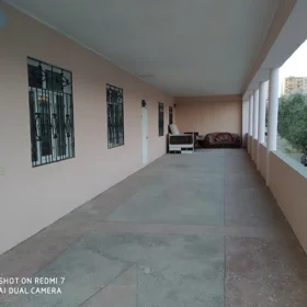 In Baku 120.0 m² house with 4.0 rooms is for rent - Image 3