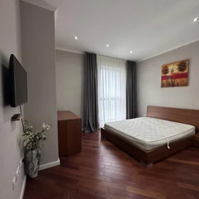 In Baku 115.0 m² apartment is for rent - Image 4