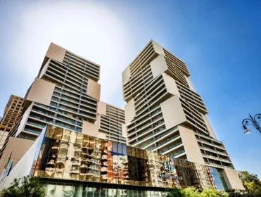 In Baku 148.0 m² apartment is for rent