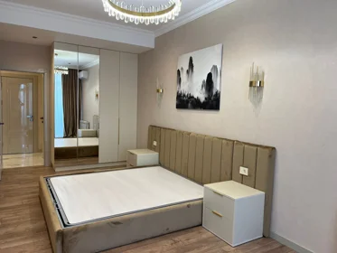 In Baku 120.0 m² apartment is for rent