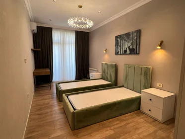 In Baku 120.0 m² apartment is for rent - Image 5