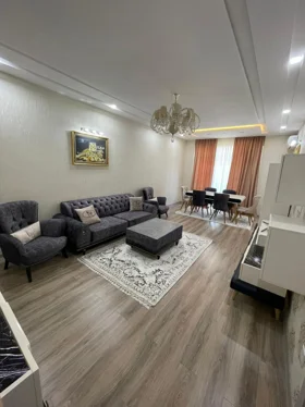 In Baku 100.0 m² apartment is for rent - Image 2