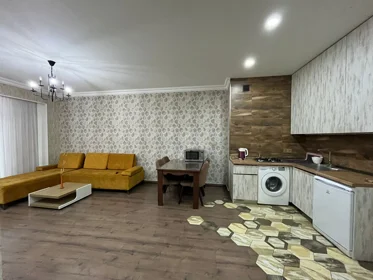 In Baku 65.0 m² apartment is for rent - Image 2