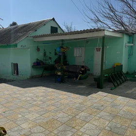 In Baku 370.0 m² house with 5.0 rooms is for sale - Image 2