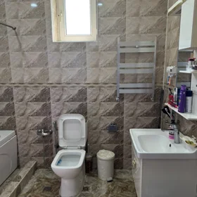 In Baku 370.0 m² house with 5.0 rooms is for sale - Image 5