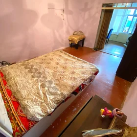 In Baku 90.0 m² house with 7.0 rooms is for sale - Image 5