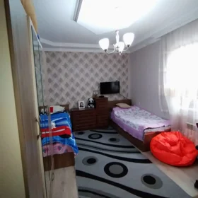 In Baku 110.0 m² house with 3.0 rooms is for sale - Image 3