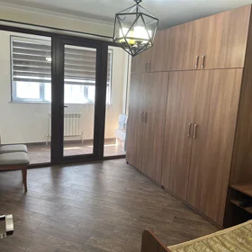 In Baku 80.0 m² apartment is for sale - Image 2