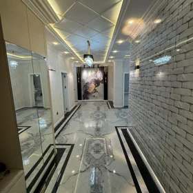 In Baku 200.0 m² apartment is for rent - Изображение 2