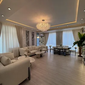 In Baku 157.0 m² apartment is for rent - Image 2