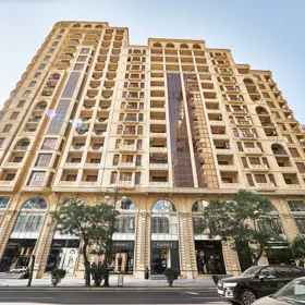In Baku 232.0 m² apartment is for sale - Image 3