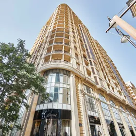 In Baku 232.0 m² apartment is for sale - Image 4