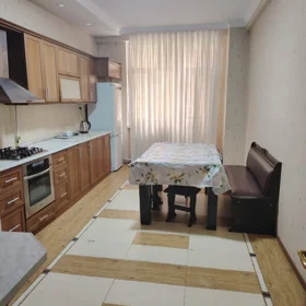In Baku 132.0 m² apartment is for rent - Image 5