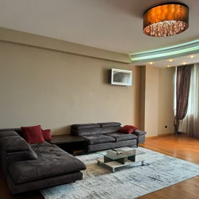 Baku-da 175.0 m2 mənzil kirayə verilir - Şəkil 3