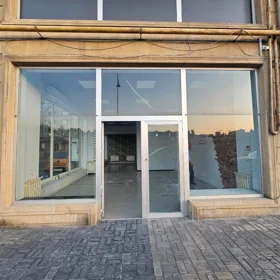 Baku-da 72.0 m2 obyekt kirayə verilir