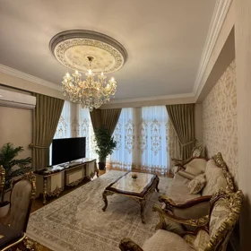 In Baku 150.0 m² apartment is for rent - Изображение 2