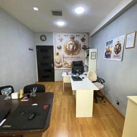 Baku-da 20.0 m2 ofis kirayə verilir