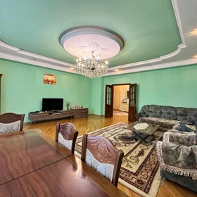 In Baku 208.0 m² apartment is for sale - Изображение 5
