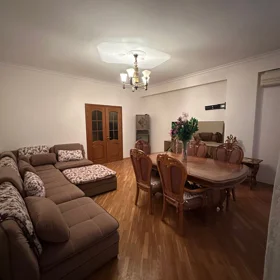 In Baku 110.0 m² apartment is for rent - Изображение 2