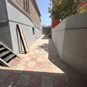 In Baku 231.0 m² house with 8.0 rooms is for sale - Image 2