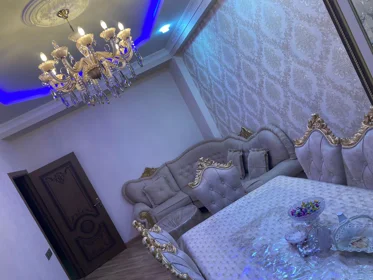 In Baku 78.0 m² apartment is for sale - Image 2