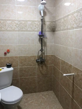 In Baku 44.0 m² apartment is for sale - Image 3