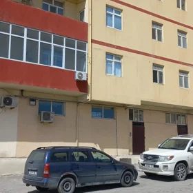 In Baku 94.0 m² apartment is for sale - Image 4