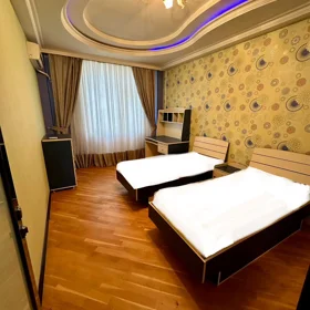 In Baku 110.0 m² apartment is for rent - Image 4