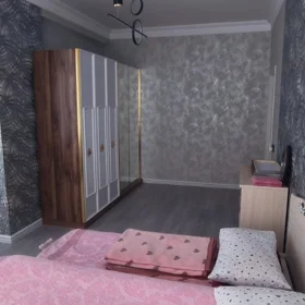 In Baku 160.0 m² apartment is for sale - Image 4