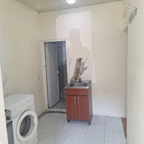 In Baku 35.0 m² house with 1.0 rooms is for rent - Изображение 2