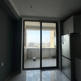 In Baku 113.0 m² apartment is for rent - Image 5