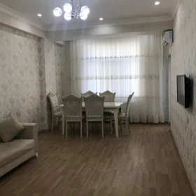 In Baku 70.0 m² apartment is for rent - Image 3