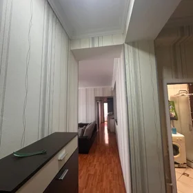 In Baku 100.0 m² apartment is for rent - Image 2