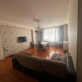 In Baku 100.0 m² apartment is for rent - Image 3