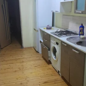 In Baku 45.0 m² house with 2.0 rooms is for rent - Image 3