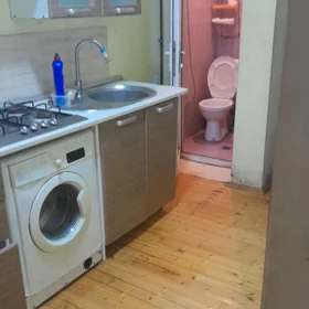 In Baku 45.0 m² house with 2.0 rooms is for rent - Image 5